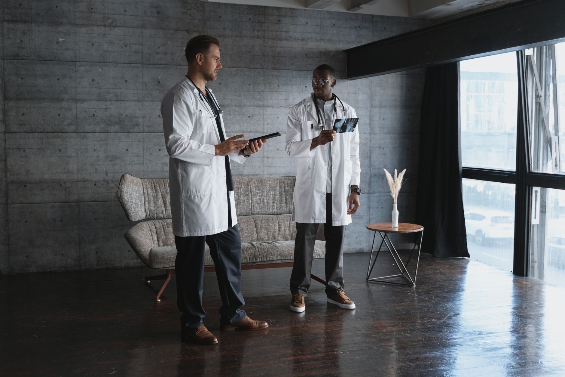 Free vs. Paid Stock Scanners: What Physicians and Attorneys Actually Need
